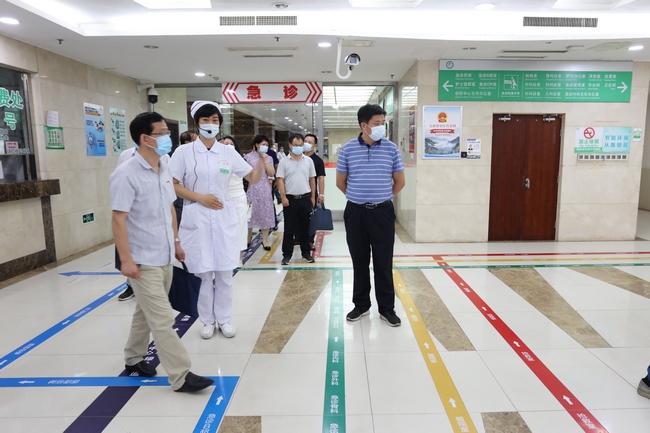 我院接受省健康促進(jìn)醫(yī)院現(xiàn)場評估驗收(圖3)