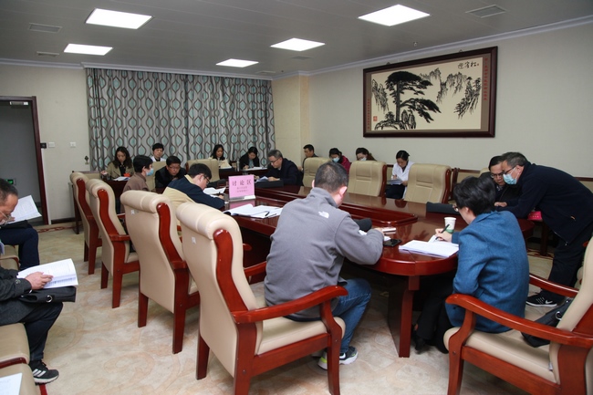 我院六屆八次職工代表大會(huì)暨十屆八次工會(huì)會(huì)員代表大會(huì)隆重開(kāi)幕(圖18)