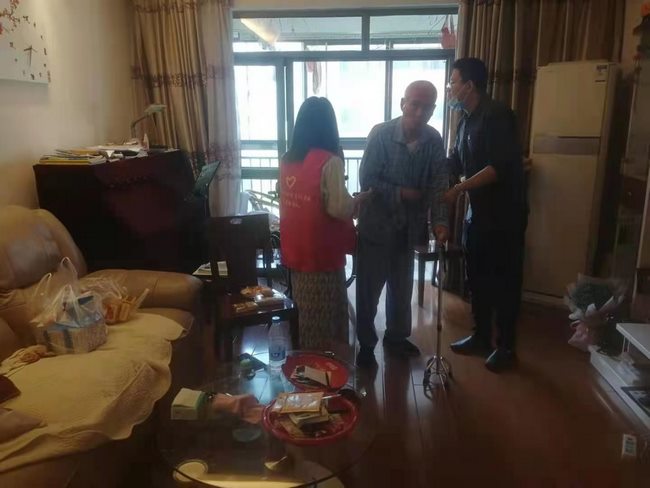 【我為群眾辦實事】我院走訪高齡腦梗患者，中醫(yī)藥制劑暖人心(圖3)