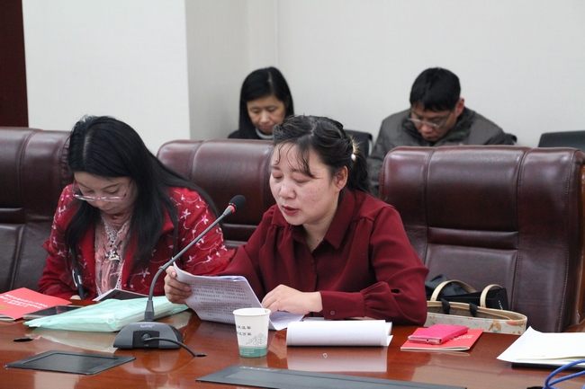 我院召開“講看齊、見行動”專題研討會暨黨委中心組學(xué)習(xí)擴(kuò)大會議(圖6)