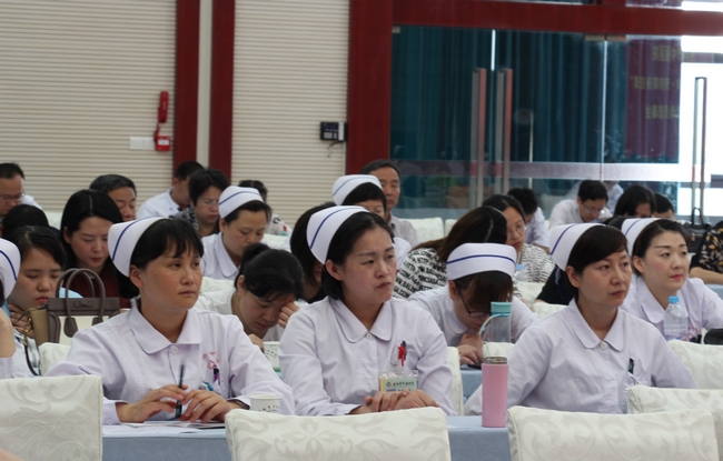 我院召開“嚴(yán)肅行業(yè)紀(jì)律?預(yù)防職務(wù)犯罪”專項(xiàng)活動(dòng)動(dòng)員部署會(huì)(圖8)