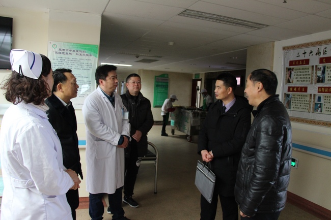 節(jié)前市衛(wèi)計(jì)委副主任王少華一行調(diào)研卒中、胸痛等五大中心建設(shè)情況(圖4)