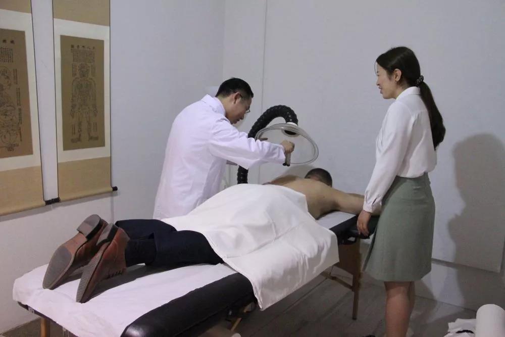 讓中華瑰寶為呵護(hù)人類健康再放異彩！我國(guó)中醫(yī)藥傳承創(chuàng)新發(fā)展邁進(jìn)新時(shí)代(圖6)