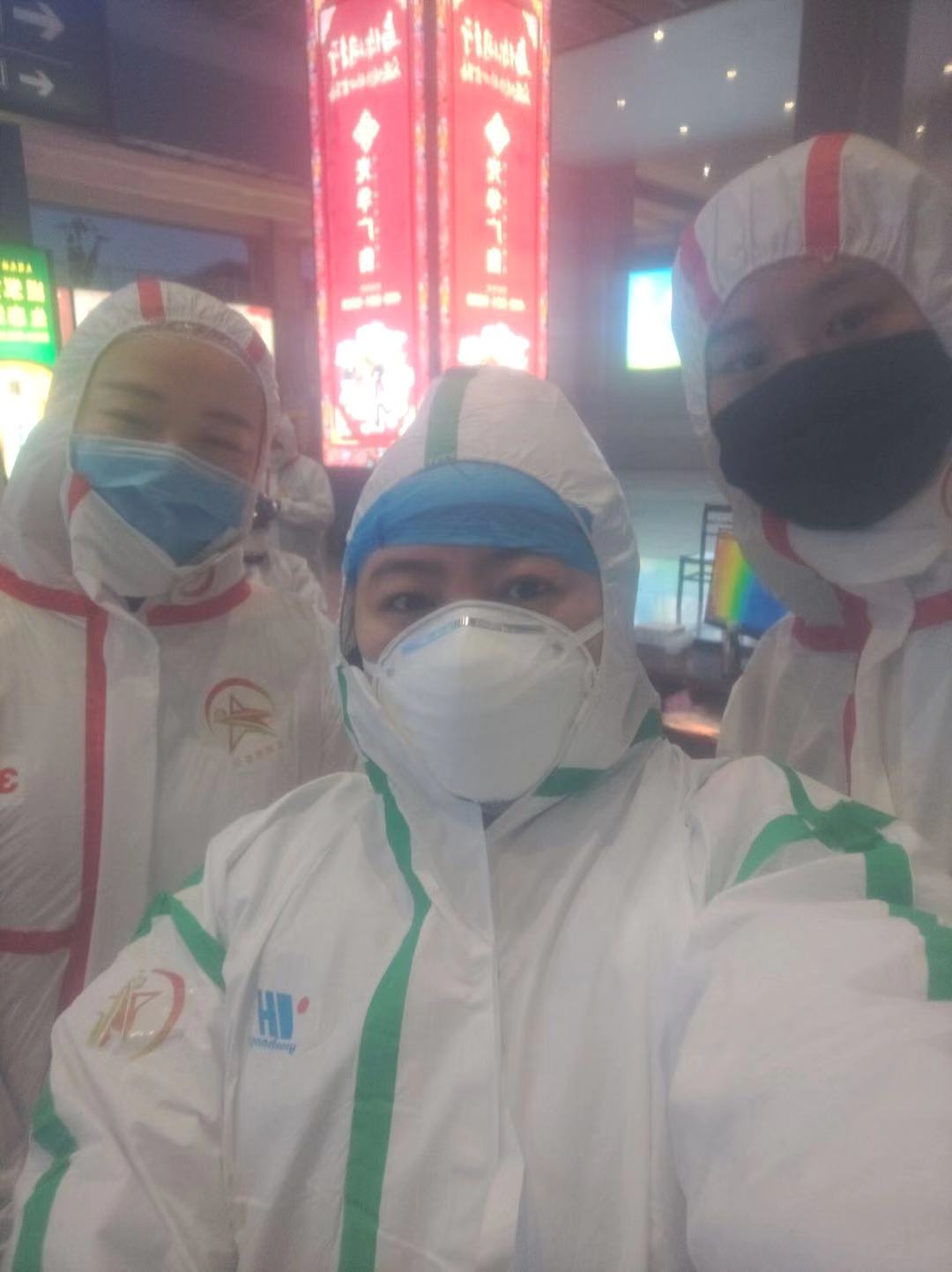 除了堅(jiān)守一線，我們還不忘那份社會(huì)責(zé)任感(圖6)