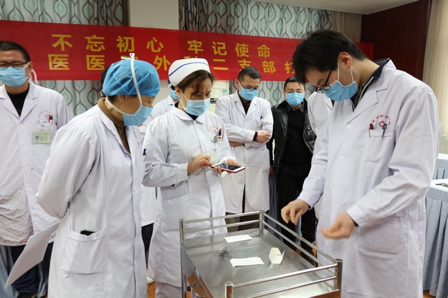 “不忘初心，牢記使命” ——外科二支部開展臨床打結(jié)比賽主題黨日活動(dòng)(圖3)
