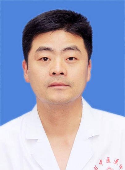 溫佐強 (Copy).JPG